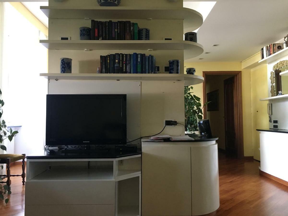 Finestra Su Genova Appartement Buitenkant foto